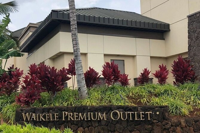 Roundtrip Shuttle from Waikiki Hotels-Waikele Premium Outlets - Key things to know before you ride