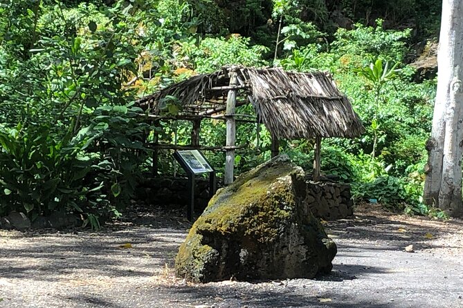 Sea / Eat & See The North Shore - Haleiwa Town Time and the North Shore Food Trail