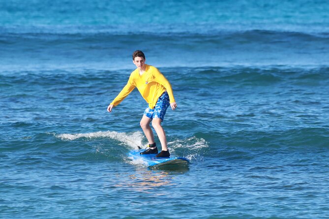 Semi-Private Surfing Lesson in Waikiki, Oahu - Land and Water Demonstrations: Learning in Two Steps