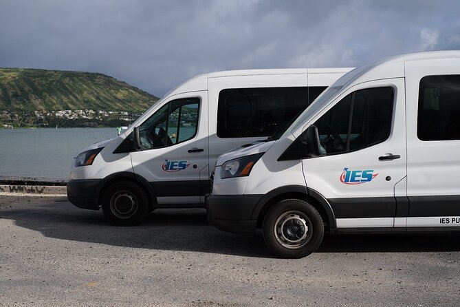 Shared Arrival Transfer from Honolulu Airport to Waikiki Hotels - Finding your pre-arranged pickup point by baggage claim
