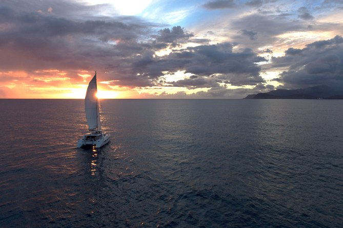 Small Group Yacht Sunset Cruise from Oahu - Ko Olina Marina: the easy start for a west Oahu sunset