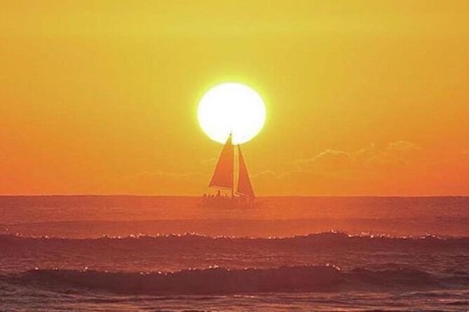 Sunset sail Aboard Manakai Catamaran - Boarding logistics: meeting at Whipsaw Sportfishing and keeping it easy