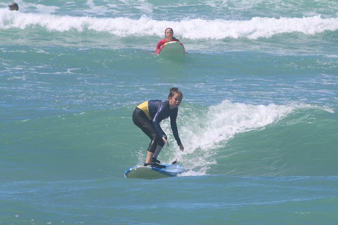 Surf HNL: Small-Group or Private Surfing Lesson (Ko'olina) - Group size and why it changes your results