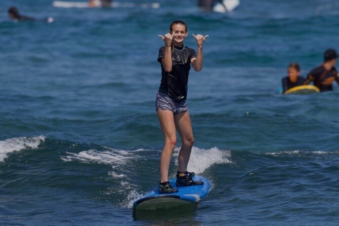 Surf lessons for beginners in Waikiki - Surfboards, Guide Support, and What You Should Bring
