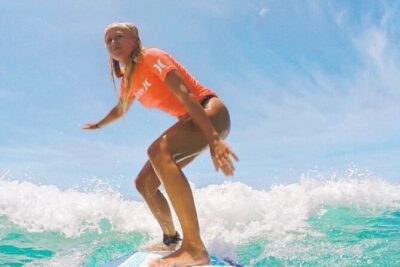Surfing Lessons in Waikiki - How the one-hour lesson flow usually feels in the water