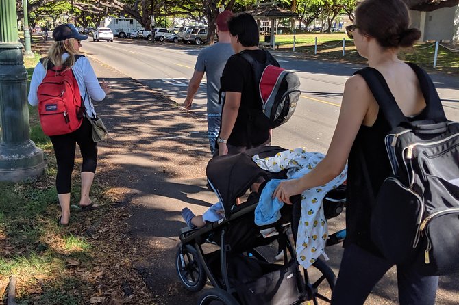 The East Waikiki Walking Tour - Circling the zoo: animal stories that make you look twice