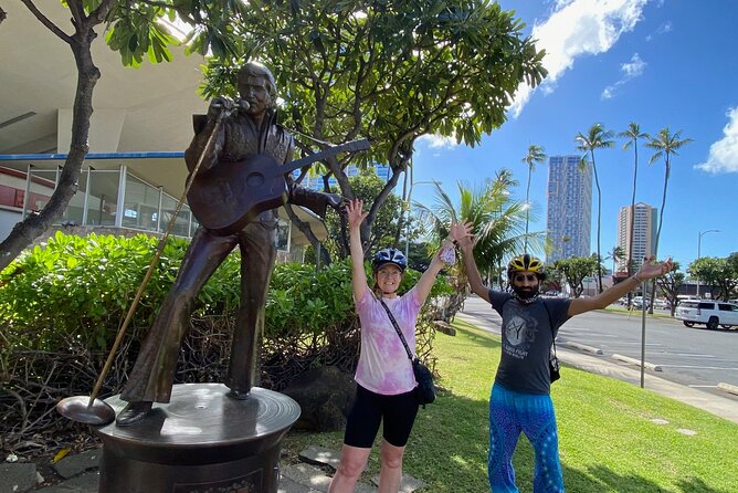 "Tour de Honolulu" Foodie Bike Tour - How the guide turns stops into a story you’ll remember