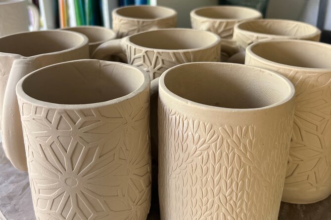 Two-hours handmade ceramic class, make your own souvenir Honolulu - Price and value: what $95 includes (and why it’s fair)