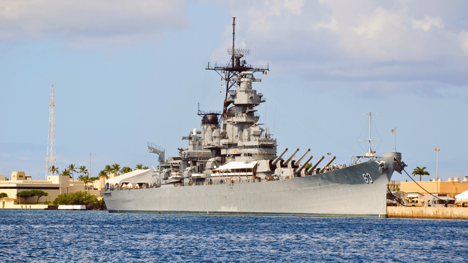 USS Arizona Memorial - Honolulu City - Pearl Harbor Tour - Waikiki Pickup to a Less-Stress Morning
