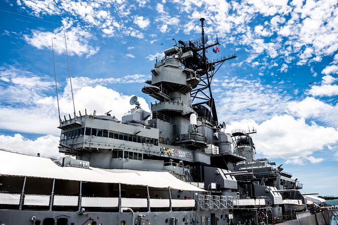 VIP tour to Pearl Harbor Arizona Memorial - Who should book this VIP Pearl Harbor tour?