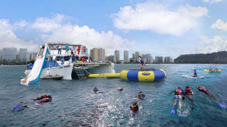 Waikiki: 5-in-1 Turtle Snorkeling Trip with Shuttle Option - Where you meet and how shuttle pickup affects your morning
