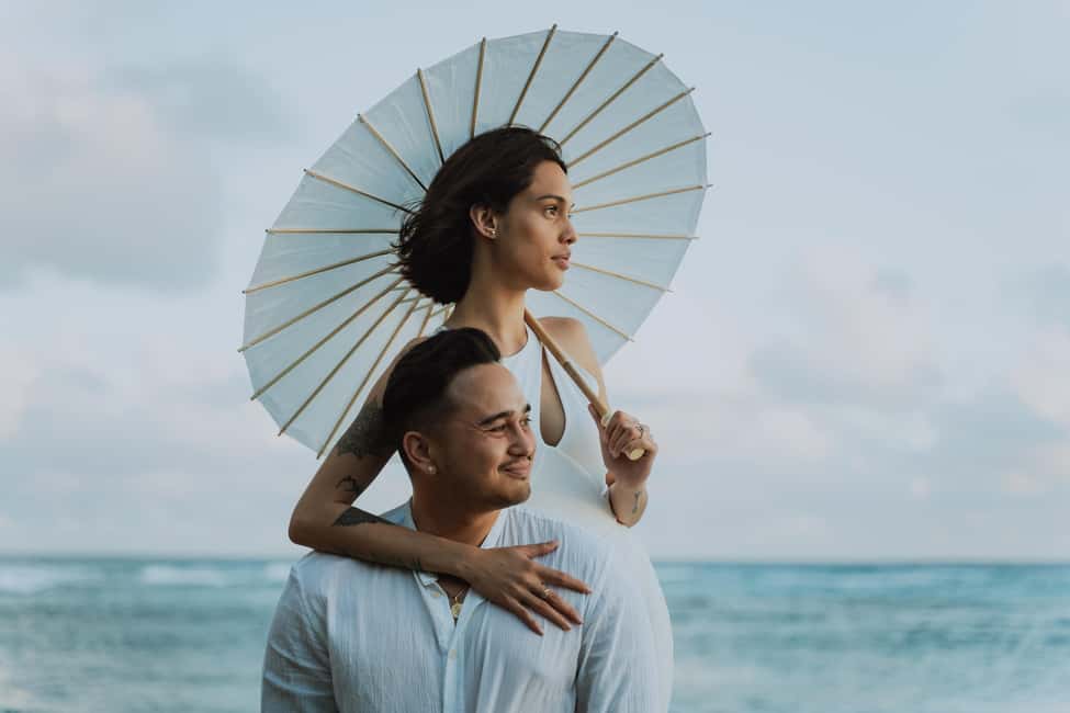 Waikiki : Beach Picnic with Professional Photography! - The Private Photo Session: 45 Minutes That Actually Produces Results