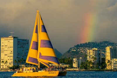 Waikiki Beach Sunset Sail - The party level on Ke Kai: fun, but set your expectations