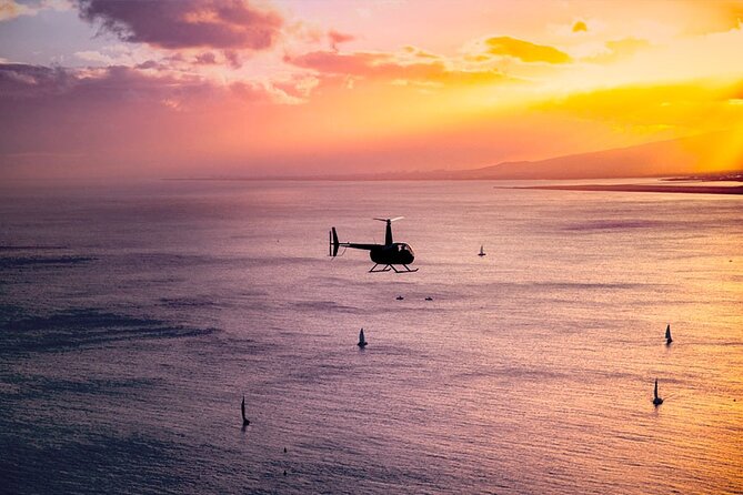 Waikiki Sunset - 50 Min Helicopter Tour - Doors Off or On - Makapu’u Lighthouse and the Windward Coast Perspective