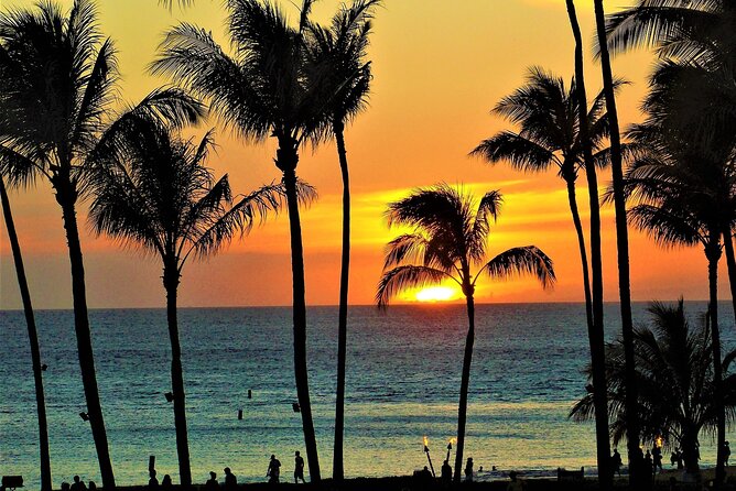 Waikiki Sunset Cocktail Cruise - Hilton Hawaiian Village - Waikiki and Waikiki Beach: the coastline photo angle most people miss