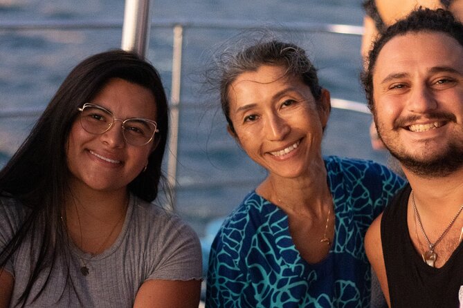 Waikiki Sunset Cruise Catamaran Boat Tour on Oahu - Tuesday nights: guided meditation with herbal tea