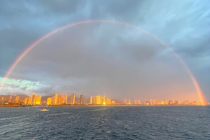 Waikiki Sunset Cruise Catamaran Boat Tour on Oahu - Snacks, hot drinks, and the smart BYOB rule