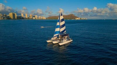 Waikiki: Sunset Swim & Sailing Experience - Hokulani Trimaran Comfort: Shade, Seating, and Room to Move