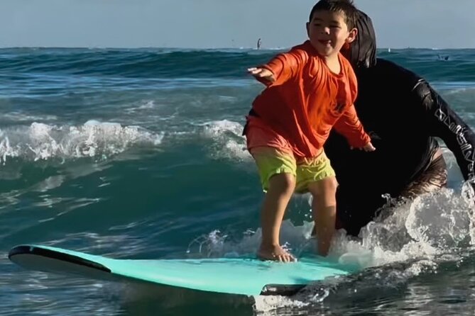 Waikiki Surf Lesson (Hawaiian Boy Surf School) - Waikiki Surf Lessons Work Because the Water Is Built for Learning