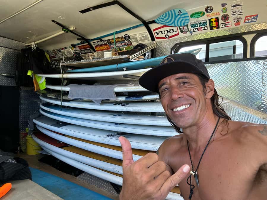 Waikiki: Surf Lessons Easy 60 min classes no crowds! - Finding the Surf Bus at Ala Wai Harbor (and why it matters)
