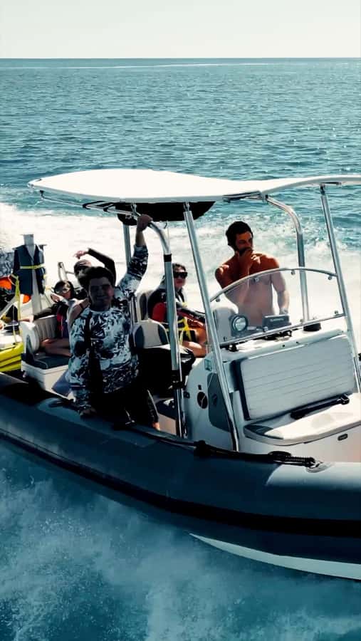 Waikiki: Turtle Canyon Snorkel Tour with Small Group - Key things that make this tour work