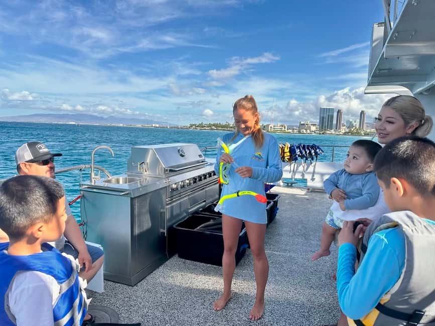 Waikiki Turtle Snorkel Adventure - Easy entry, real exit points, and two bathrooms