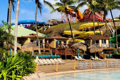 Wet 'n' Wild Waterpark Admission Ticket w/ Waikiki Transportation - Waikiki transportation: when it helps and when you should stay alert