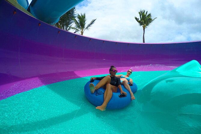 Wet 'n' Wild Waterpark Admission Ticket w/ Waikiki Transportation - Lines, rafts, and how to avoid the slow moments
